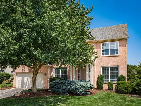 2587 Carla Dr, Lewis Center, OH 43035