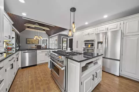 216 N Granger St, Granville, OH 43023
