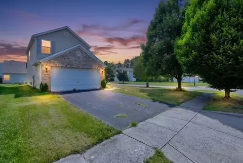 3667 Parker Knoll Ln, Columbus, OH 43219