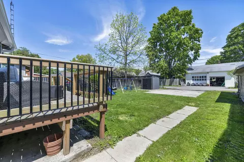 Exterior - 198 Chicago Ave, Marion, OH 43302 photo 8 of 13