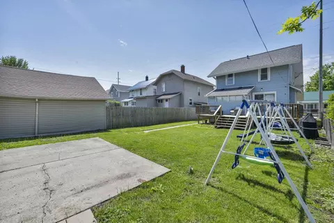 Exterior - 198 Chicago Ave, Marion, OH 43302 photo 10 of 13