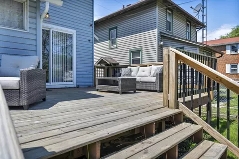 Exterior - 198 Chicago Ave, Marion, OH 43302 photo 7 of 13