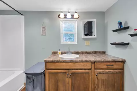 156 S 3rd St, Newark, OH 43055 photo 25