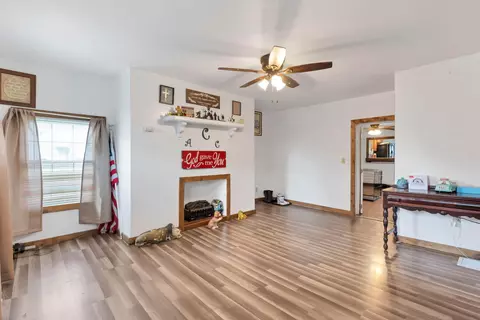 156 S 3rd St, Newark, OH 43055 photo 6