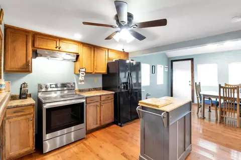 156 S 3rd St, Newark, OH 43055 photo 17