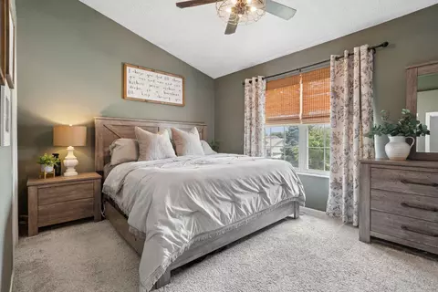 Bedroom - 882 Bledsoe Dr, Galloway, OH 43119 photo 1 of 5