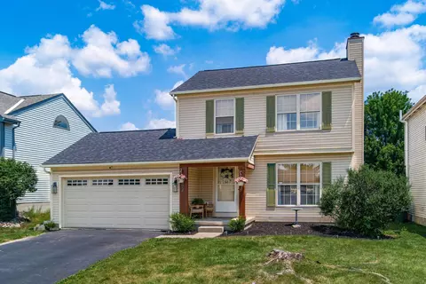 Exterior - 882 Bledsoe Dr, Galloway, OH 43119 photo 2 of 7