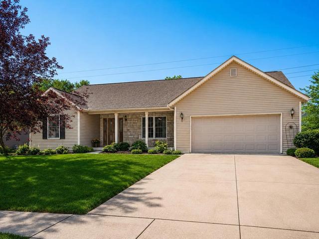 1453 Hickory Gate Dr, Marysville, OH 43040