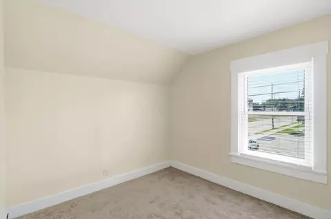 Bedroom - 2015 Clifton Ave, Springfield, OH 45505 photo 5 of 10