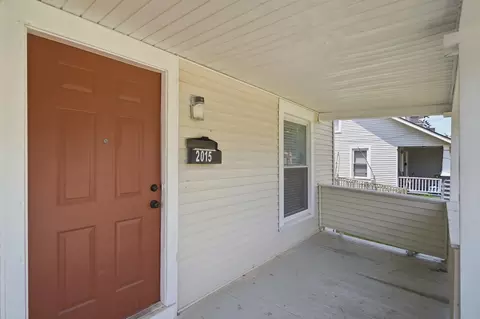 Exterior - 2015 Clifton Ave, Springfield, OH 45505 photo 4 of 12