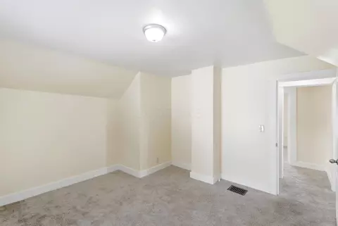 Bedroom - 2015 Clifton Ave, Springfield, OH 45505 photo 2 of 10