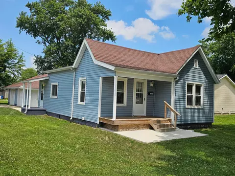 1204 Rawlings St, Washington Court House, OH 43160
