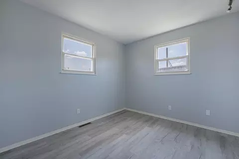 653 S Douglas Ave, Springfield, OH 45505 photo 9