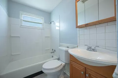653 S Douglas Ave, Springfield, OH 45505 photo 8