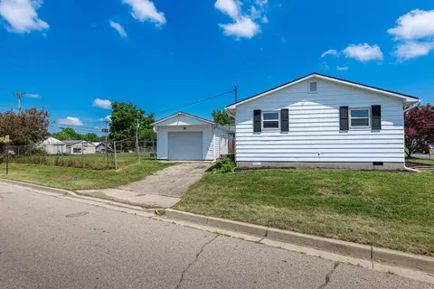 653 S Douglas Ave, Springfield, OH 45505 photo 16