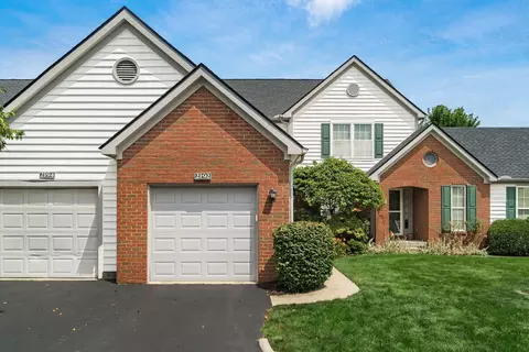2192 Victoria Park Dr, Columbus, OH 43235