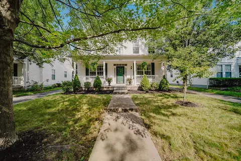 4042 Peregrine Pass Dr, Columbus, OH 43230