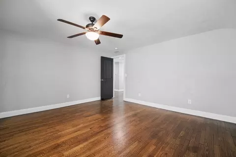 Bedroom - 1430 Ashdowne Rd, Columbus, OH 43221 photo 3 of 3