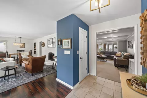 3956 Mountview Rd, Columbus, OH 43220 photo 8