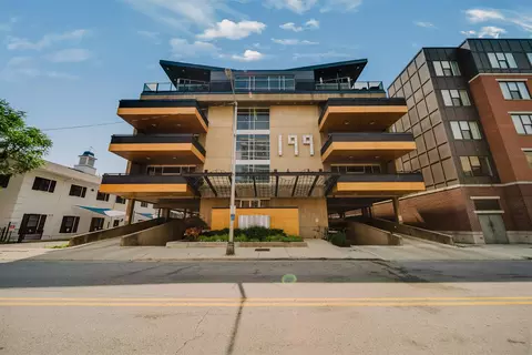 199 S 5th St #405, Columbus, OH 43215