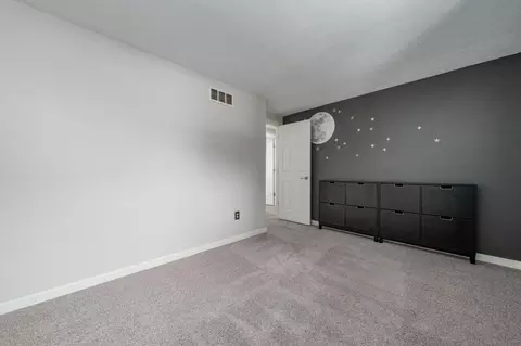 Bedroom - 2805 Shellwick Ct, Columbus, OH 43235 photo 7 of 11
