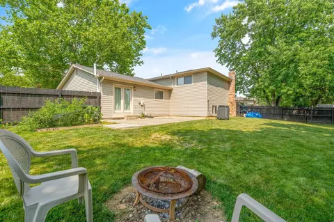 Exterior - 2805 Shellwick Ct, Columbus, OH 43235 photo 6 of 11
