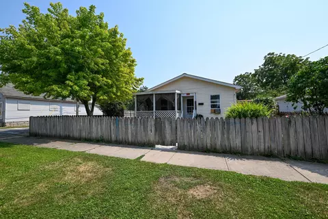 Exterior - 731 Silver St, Marion, OH 43302 photo 2 of 5