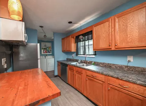 Kitchen - 731 Silver St, Marion, OH 43302 photo 1 of 1