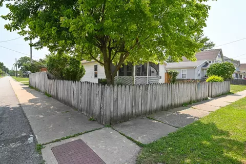 Exterior - 731 Silver St, Marion, OH 43302 photo 5 of 5