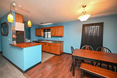 Dining - 731 Silver St, Marion, OH 43302 photo 2 of 4