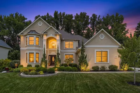 7164 Drucilla St, Pickerington, OH 43147