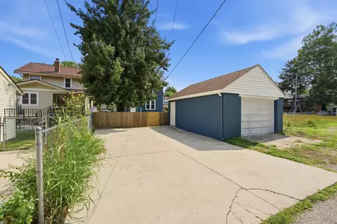 Exterior - 486 E Weber Rd, Columbus, OH 43202 photo 5 of 5