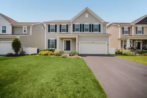 6859 Olde Dutch Rd, Westerville, OH 43081