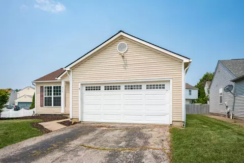 Exterior - 926 Robmeyer Dr, Columbus, OH 43207 photo 12 of 13