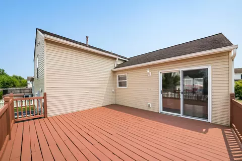 Exterior - 926 Robmeyer Dr, Columbus, OH 43207 photo 9 of 13
