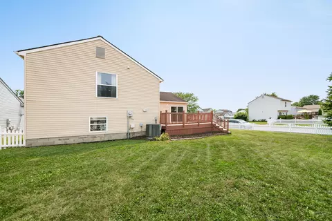 Exterior - 926 Robmeyer Dr, Columbus, OH 43207 photo 8 of 13