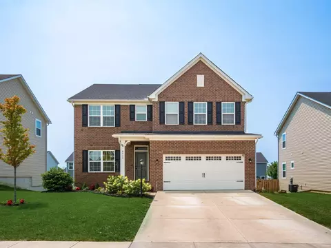 8435 Graystone Dr, Pickerington, OH 43147