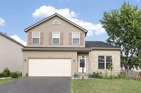 1180 Willow Oak Dr, Blacklick, OH 43004