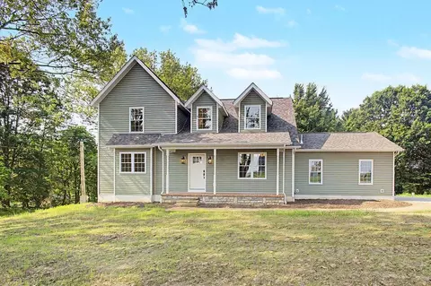 6161 Lock Rd, Centerburg, OH 43011