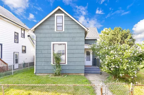 906 Bellows Ave, Columbus, OH 43223