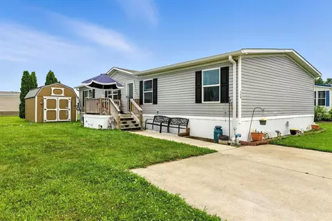 701 Mill St #167, North Lewisburg, OH 43060