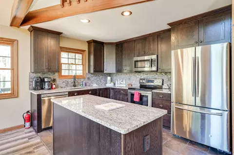 Kitchen - 9789 Bauer Rd, Logan, OH 43138 photo 6 of 10
