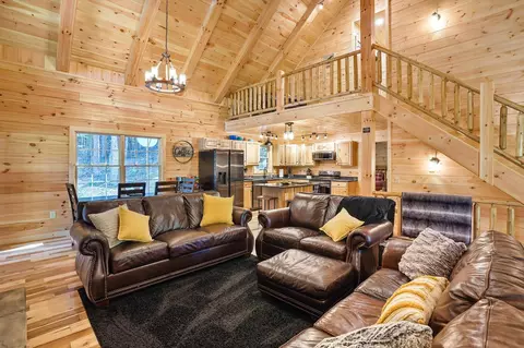 Living - 9789 Bauer Rd, Logan, OH 43138 photo 3 of 18