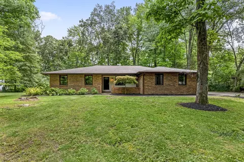 2660 Tally Ho Dr, Blacklick, OH 43004