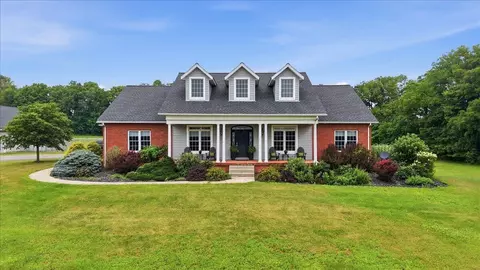 19861 Hopewell Rd, Mount Vernon, OH 43050