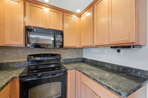 Kitchen - 3015 Colony Ln, Springfield, OH 45503 photo 3 of 3