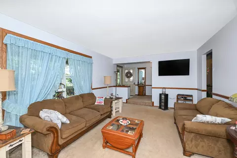 Living - 14838 Ohio 301, Lagrange, OH 44050 photo 3 of 3