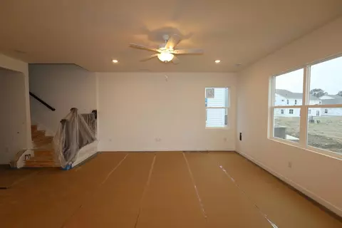 Living - 1171 Brittany Dr, Delaware, OH 43015 photo 1 of 2
