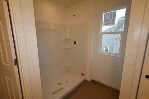Bath - 1171 Brittany Dr, Delaware, OH 43015 photo 1 of 1