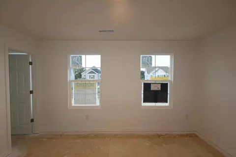 Bedroom - 1171 Brittany Dr, Delaware, OH 43015 photo 3 of 3